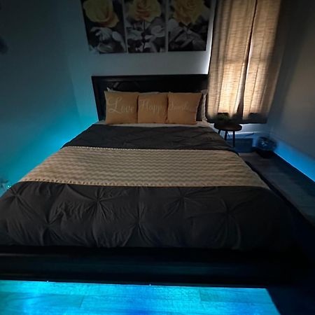 Adults Only Vacation Rental With Hot Tub- No Parties Detroit Exterior photo