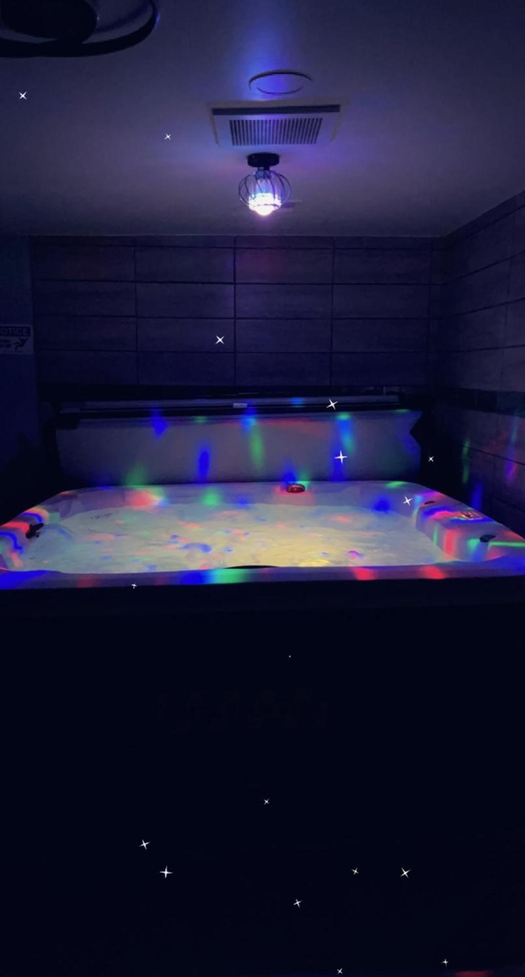 Adults Only Vacation Rental With Hot Tub- No Parties Detroit Exterior photo